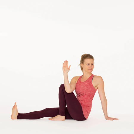 La Posture du Sage Marichi C (Marichyasana C)